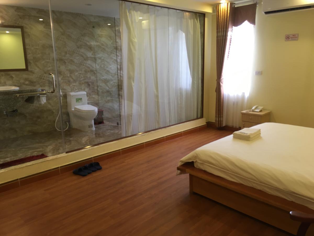 Hotel Transit 3*